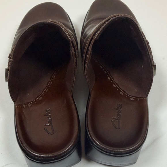 Women’s Clarks Dark Brown Leather Loafers Size 7.5M - Picture 7 of 9